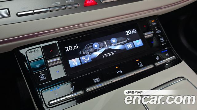 Hyundai Grandeur (IG) 2.5 Le Blanc 2023 — фото 18