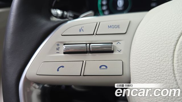 Hyundai Grandeur (IG) 2.5 Le Blanc 2023 — фото 31
