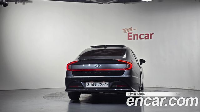 Hyundai Sonata Hybrid (DN8) Inspiration 2021 — фото 4