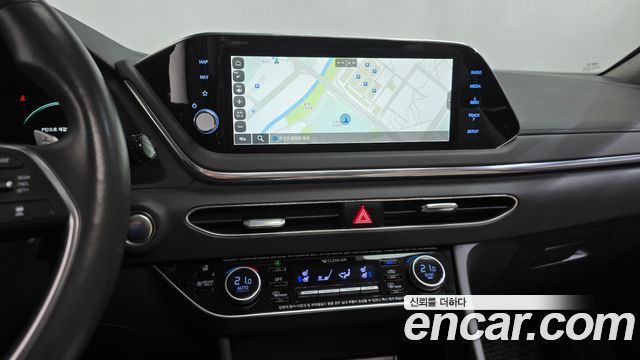 Hyundai Sonata Hybrid (DN8) Inspiration 2021 — фото 12