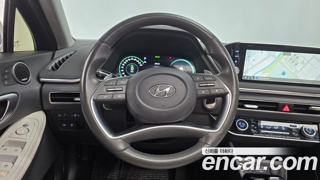 Hyundai Sonata Hybrid (DN8) Inspiration 2021 — фото 13