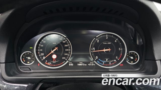 BMW 5 Series (F10) 520d 2014 — фото 8