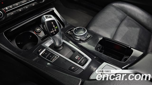 BMW 5 Series (F10) 520d 2014 — фото 9
