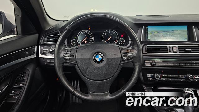 BMW 5 Series (F10) 520d 2014 — фото 13