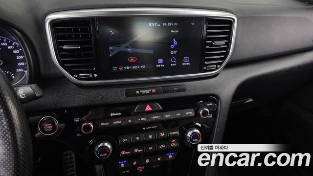Kia Sportage The Bold Diesel 2.0 4WD Noblesse 2019 — фото 14