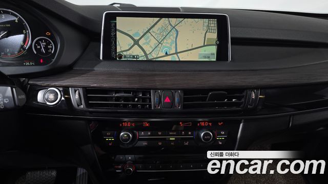 BMW X5 (F15) xDrive 30d 2014 — фото 12