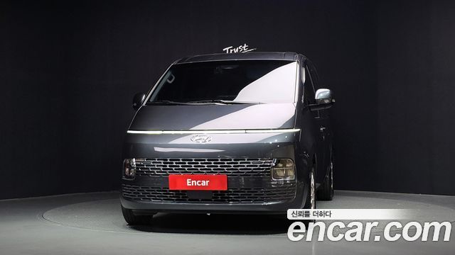 Hyundai Staria L3.5 Cargo 5-Seater Modern 2022 — фото 3