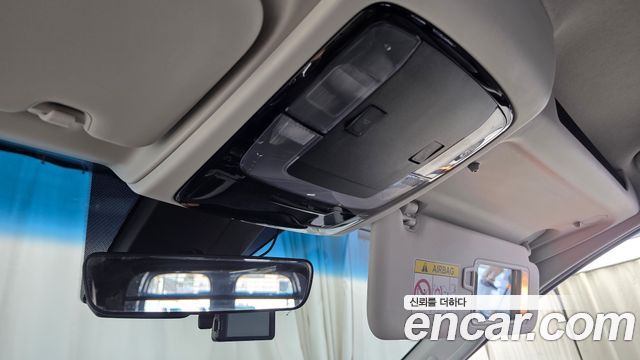 Hyundai Staria L3.5 Cargo 5-Seater Modern 2022 — фото 17