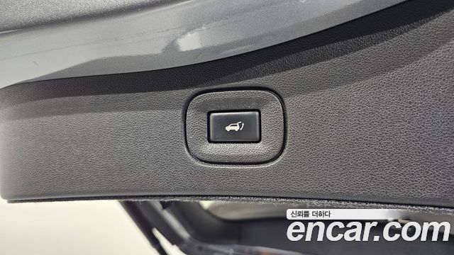 Renault Korea QM6 2.0 LPe RE Signature 2WD 2021 — фото 20