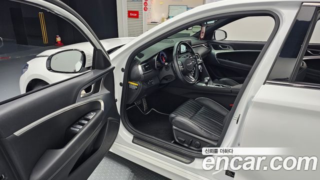 Genesis G70 2.0T Sport Package 2019 — фото 10