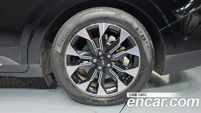 Kia Carnival (IV) Gasoline 9-seater Limousine(Special vehicle) 2022 — фото 27