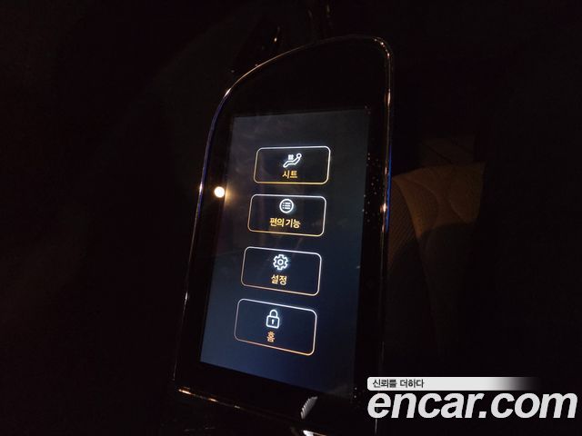 Kia Carnival (IV) Gasoline 9-seater Limousine(Special vehicle) 2022 — фото 44