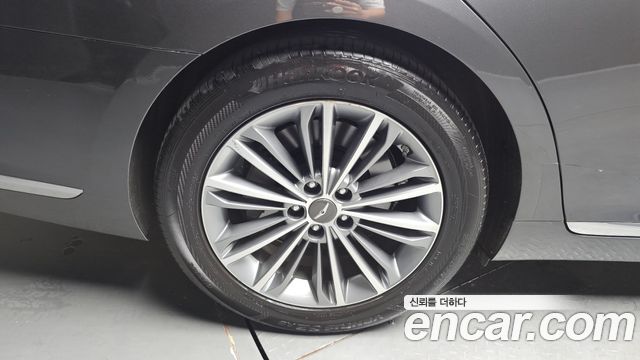 Genesis EQ900 3.3 T-GDI AWD Premiun Luxury 2017 — фото 5