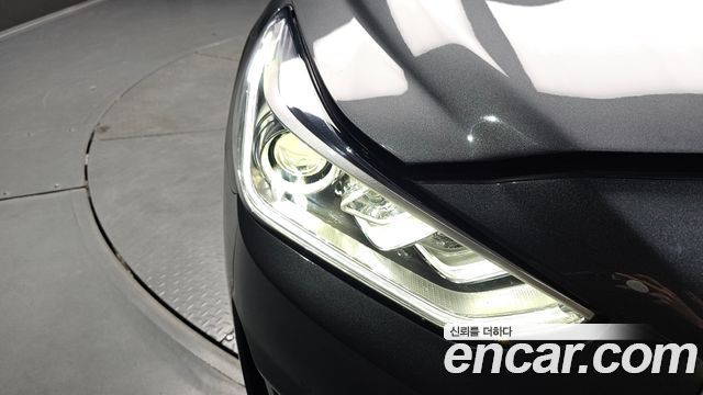Genesis EQ900 3.3 T-GDI AWD Premiun Luxury 2017 — фото 22