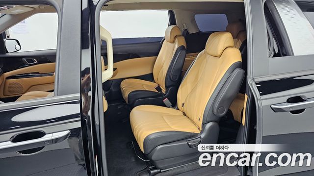 Kia Carnival (IV) Diesel 9-Seater Prestige 2023 — фото 12