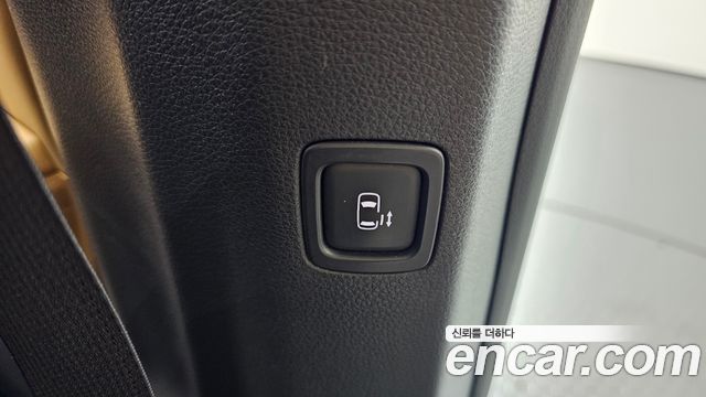 Kia Carnival (IV) Diesel 9-Seater Prestige 2023 — фото 19