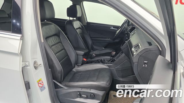 Volkswagen Tiguan (II) 2.0 TDI 4Motion Prestige 2020 — фото 11