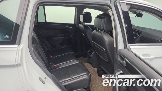 Volkswagen Tiguan (II) 2.0 TDI 4Motion Prestige 2020 — фото 12