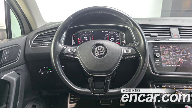 Volkswagen Tiguan (II) 2.0 TDI 4Motion Prestige 2020 — фото 13