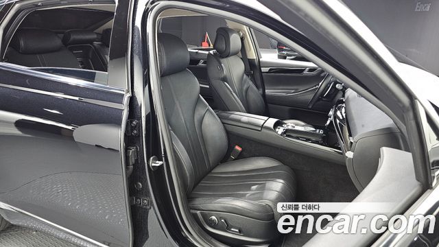 Genesis G80 (RG3) Gasoline 2.5 Turbo AWD 2022 — фото 26