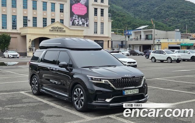 Kia Carnival (IV) Gasoline 9-seater Limousine(Special vehicle) 2022 — фото 2