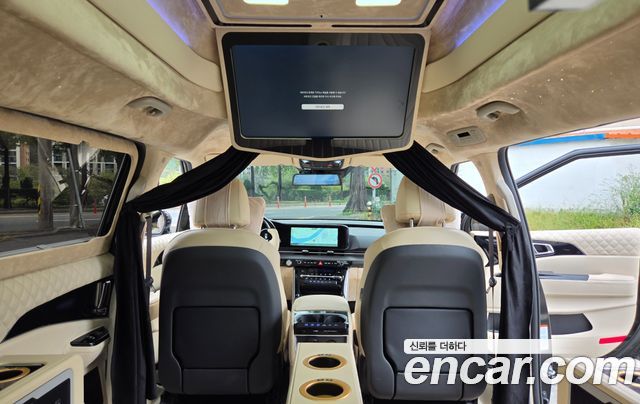 Kia Carnival (IV) Gasoline 9-seater Limousine(Special vehicle) 2022 — фото 23