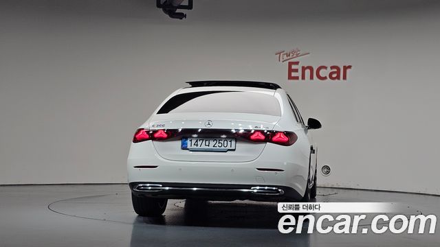 Mercedes-Benz E-Class (W214) E300 4MATIC Exclusive 2024 — фото 4