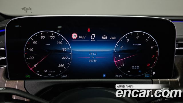 Mercedes-Benz E-Class (W214) E300 4MATIC Exclusive 2024 — фото 8