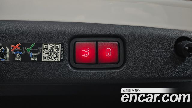 Mercedes-Benz E-Class (W214) E300 4MATIC Exclusive 2024 — фото 20