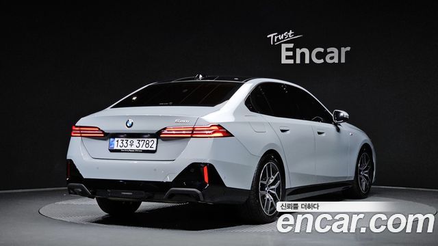 BMW 5 Series (G60) 520i M Sport 2025 — фото 2