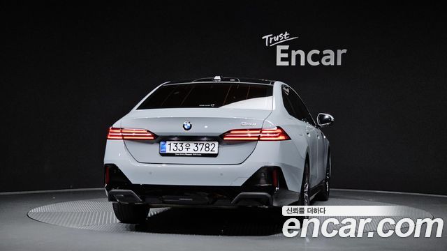 BMW 5 Series (G60) 520i M Sport 2025 — фото 4