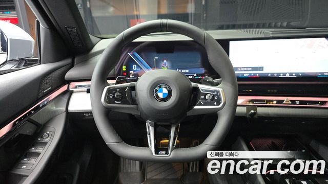 BMW 5 Series (G60) 520i M Sport 2025 — фото 13