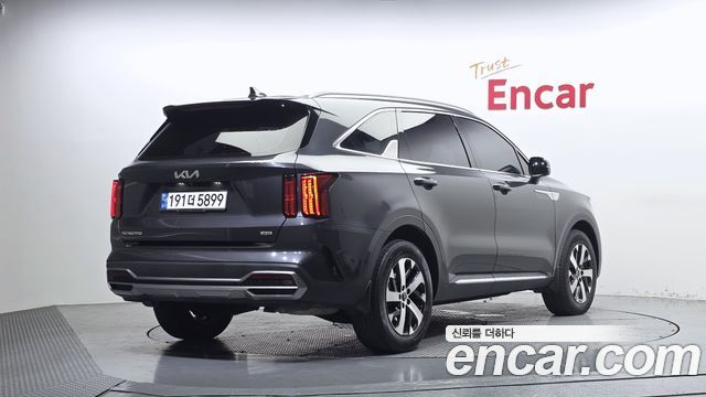 Kia Sorento (IV) Gasoline 2.5T 4WD Prestige 2023 — фото 2