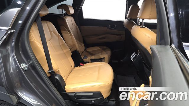 Kia Sorento (IV) Gasoline 2.5T 4WD Prestige 2023 — фото 11
