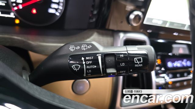 Kia Sorento (IV) Gasoline 2.5T 4WD Prestige 2023 — фото 18