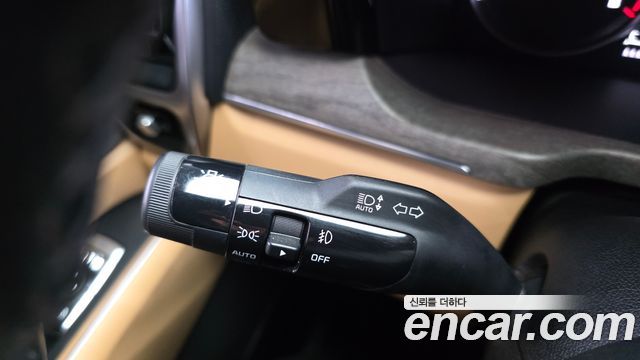 Kia Sorento (IV) Gasoline 2.5T 4WD Prestige 2023 — фото 19