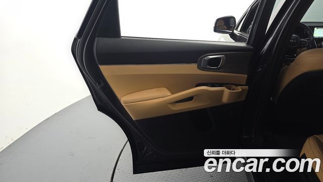 Kia Sorento (IV) Gasoline 2.5T 4WD Prestige 2023 — фото 25