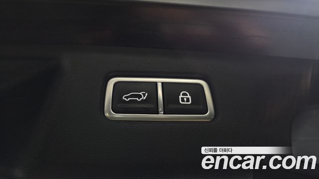 Kia Sorento (IV) Gasoline 2.5T 4WD Prestige 2023 — фото 34