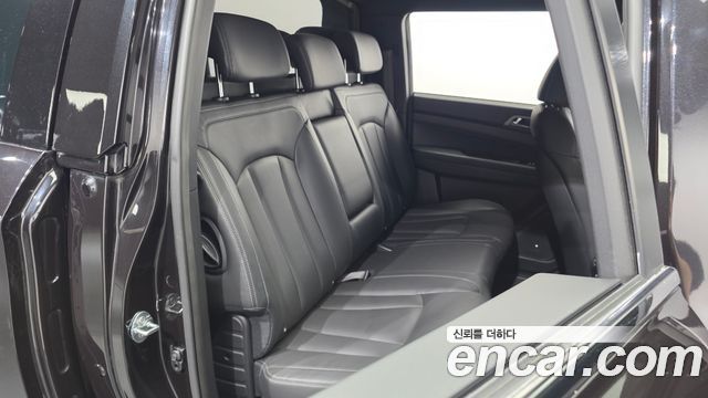 KG Mobility (SsangYong) Rexton Sports Khan Diesel 2.2 4WD Prestige 2024 — фото 12