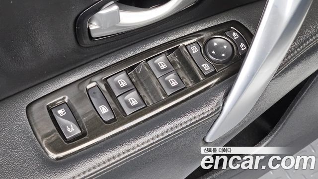 Renault Korea SM7 Nova LPLI 2.0 LPe Disabled 2017 — фото 24