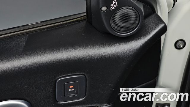 Renault Korea SM7 Nova LPLI 2.0 LPe Disabled 2017 — фото 33