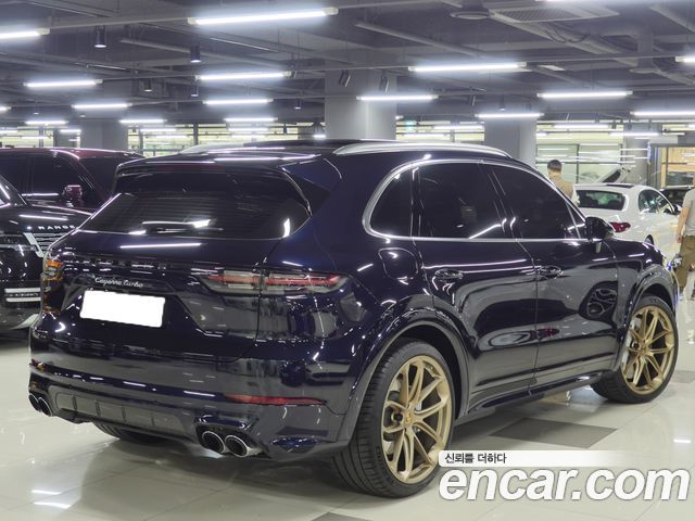 Porsche Cayenne (PO536) 4.0 Turbo 2020 — фото 3