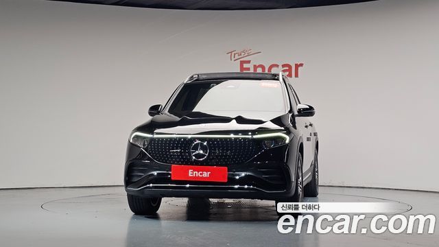 Mercedes-Benz EQB (X243) EQB300 4MATIC AMG Line 2025 — фото 3