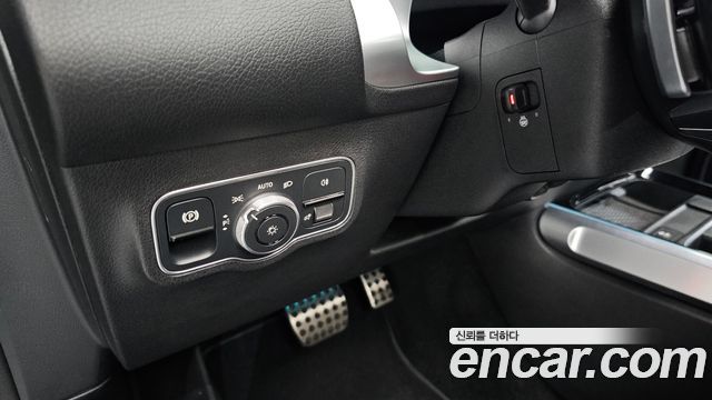 Mercedes-Benz EQB (X243) EQB300 4MATIC AMG Line 2025 — фото 14