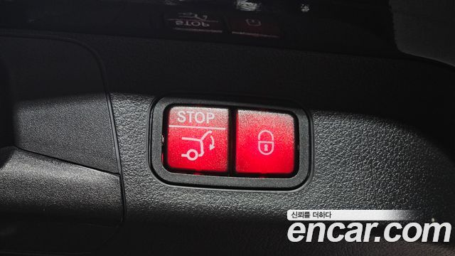 Mercedes-Benz EQB (X243) EQB300 4MATIC AMG Line 2025 — фото 34