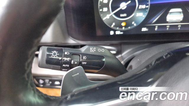 Kia Carnival (IV) Diesel 7-Seater Signature 2021 — фото 28