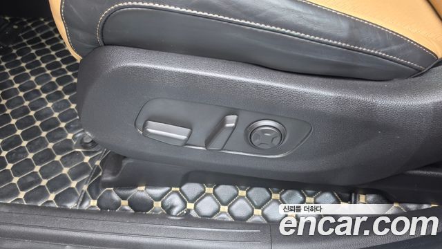 Kia Carnival (IV) Diesel 7-Seater Signature 2021 — фото 32