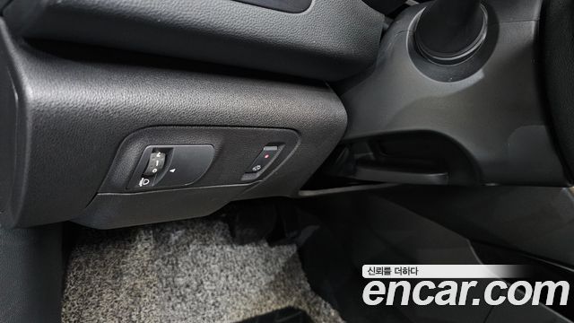 Renault Korea SM6 2.0 LPe SE Plus 2021 — фото 29