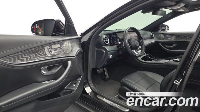 Mercedes-Benz E-Class (W213) E350 4MATIC AMG Line 2022 — фото 10