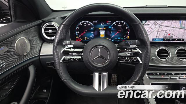 Mercedes-Benz E-Class (W213) E350 4MATIC AMG Line 2022 — фото 13